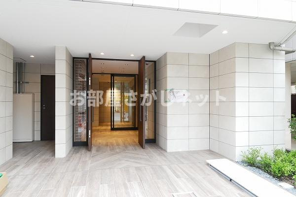 ハーモニーレジデンス横浜大通り公園【おとり物件なし】のエントランス