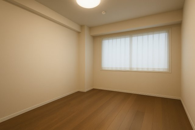 サングリーン西川口の洋室|陽射しがやわらかく差し込む洋室は、日々の疲れを癒す静けさに包まれたプライベート空間。お気に入りの家具をどこに置こうか、思い描くだけで自然と笑顔がこぼれます。─そんな温もりと可能性に満ちた一部屋です。