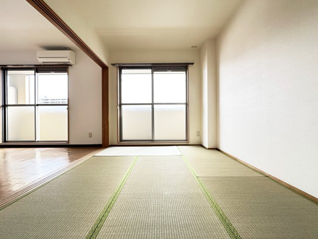 トゥジュール・ヴェールの和室