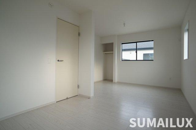 熊本市南区御幸西１期1号棟の洋室