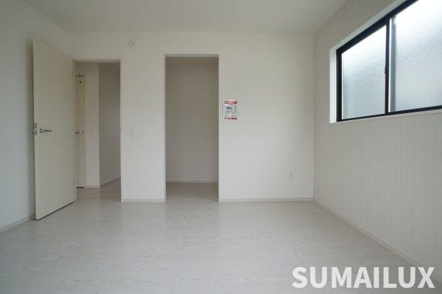 熊本市南区御幸西１期1号棟の洋室