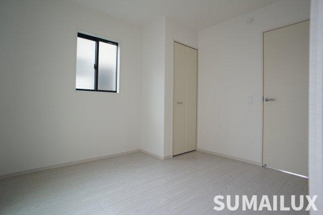 熊本市南区御幸西１期1号棟の洋室