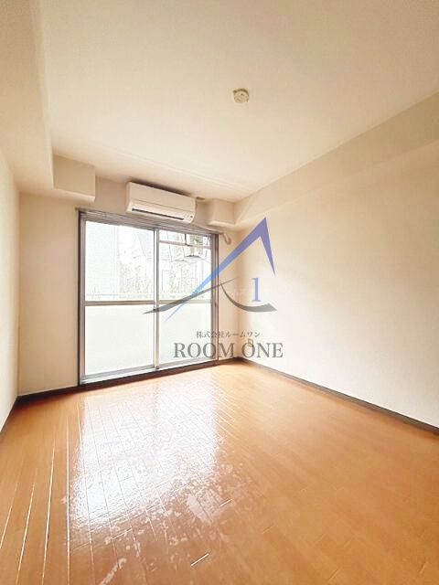 リバティヒルズ八幡山の居間・リビング|洋室のお部屋です。