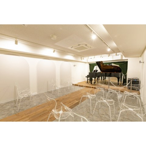 プレイ江古田のロビー