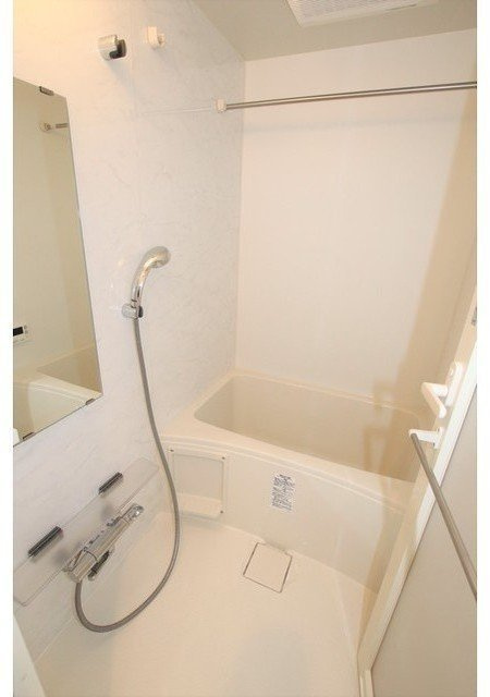 プレイ江古田の浴室