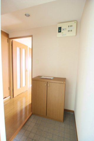 グランデージ中央町の玄関|きれいな玄関です♪