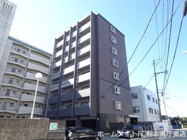 熊本市中央区九品寺６丁目の賃貸マンション