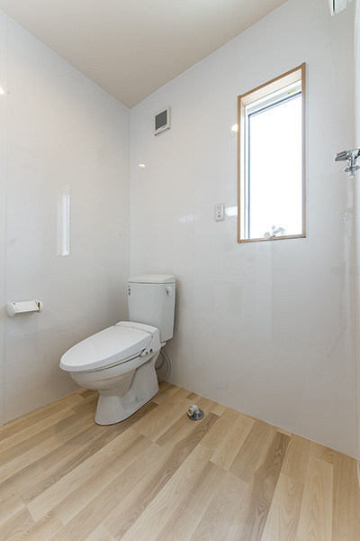 千葉市花見川区朝日ケ丘３丁目のテラスのトイレ