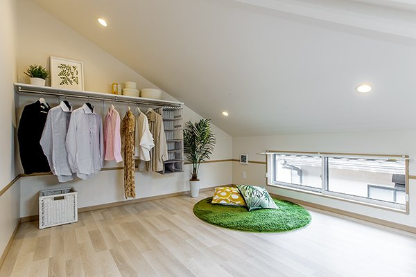 千葉市花見川区朝日ケ丘３丁目のテラスの収納