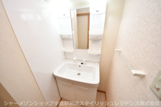 フェルト705の洗面所
