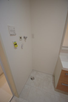 【ランドリースペース】 | 【仲介手数料無料！！】川崎市麻生区片平5丁目　新築戸建て（全12棟）11号棟　5180万円