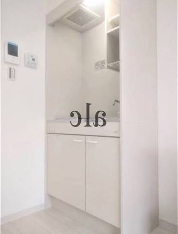 中野区上高田２丁目のアパートのキッチン|お料理しやすいキッチンです