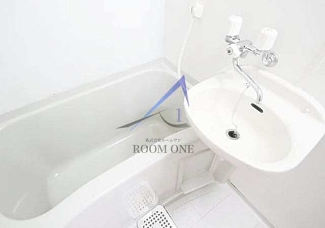 メインシティガーデン　アネックスの浴室|お風呂です。