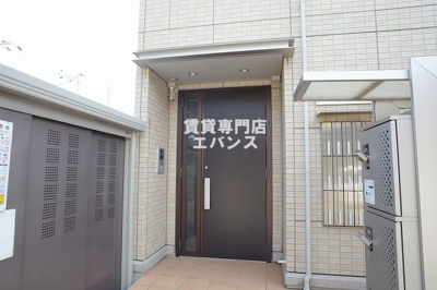 【エントランス】 | ファビュラス・レセンテ