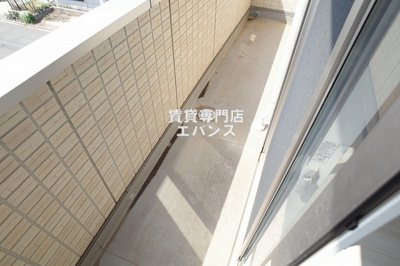 【バルコニー】 | ファビュラス・レセンテ | バルコニーがあります