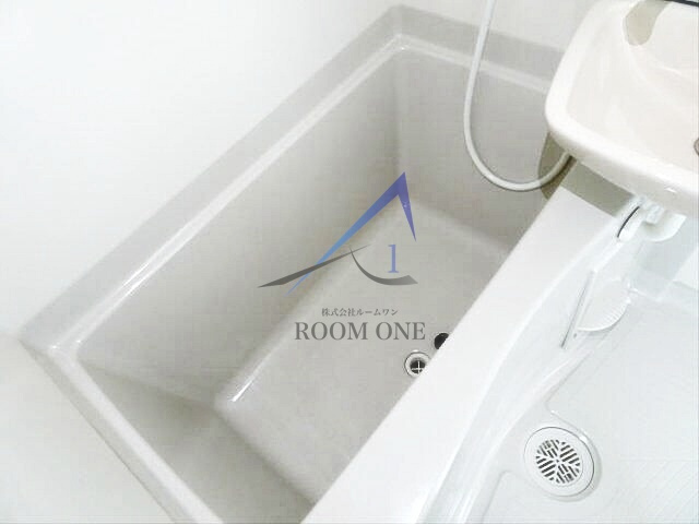 ＤＩＯＲ下北沢の浴室|お風呂です。