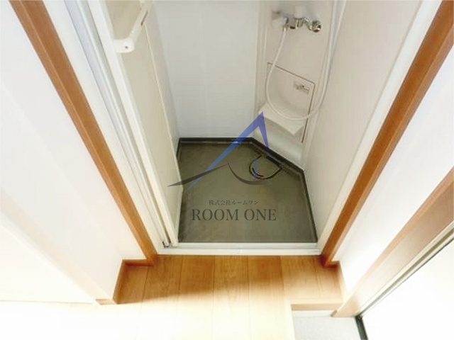 プラムフェリスの浴室|シャワールームです。