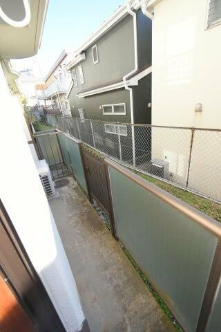 サニーオムロのバルコニー