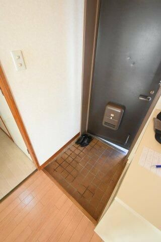 サニーオムロの玄関