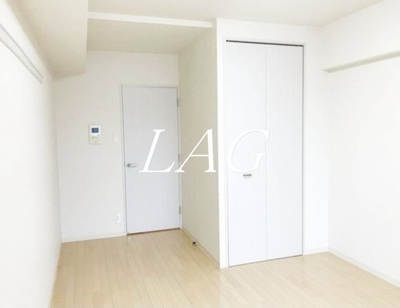 【居間・リビング】 | プランドル明大前 | 洋室のお部屋です。