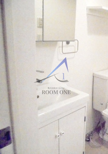 Ａ・Ｗレジデンス中十条の独立洗面台|洗面台です。