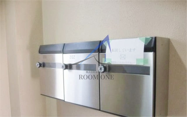 マンション 世田谷区等々力２丁目のその他共用部分|集合ポストです。