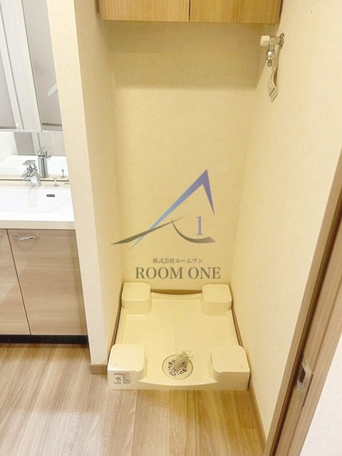 ルーブル武蔵中原伍番館の設備|洗濯機置場です。