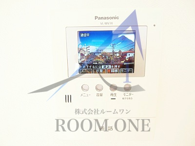 エスポワールのセキュリティ|モニター付きインターホンです。