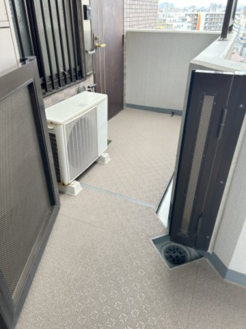 キャッスルマンション亀戸立花の玄関|門扉付の玄関ポーチあり