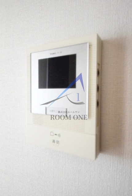 山一東尾久ビルのセキュリティ|モニター付きインターホンです。