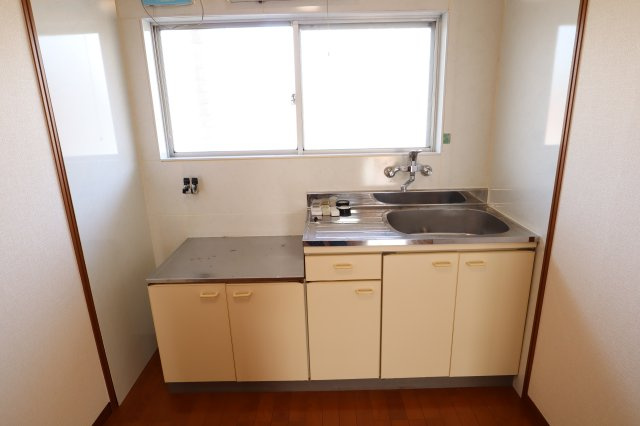 井上マンションのキッチン