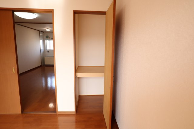 井上マンションの収納