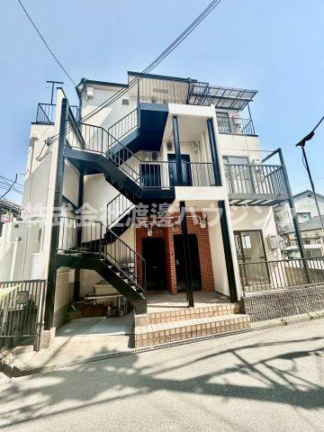 山下マンションの外観