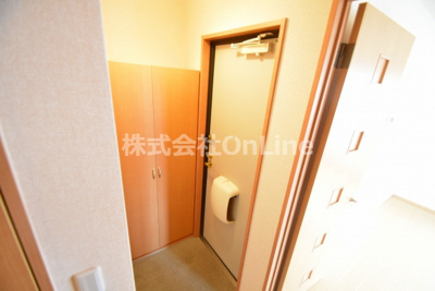 【玄関】 | メルベーユ高井田