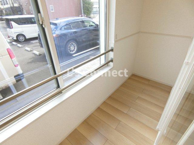 【その他】 | リュート | サンルーム付きで天気を気にせず洗濯できます。