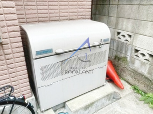 ラメール中延のその他共用部分|敷地内ごみ置き場です。