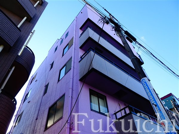 サンアベニュー下馬の外観