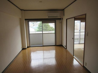 【居間・リビング】 | ハイツ白川　5F