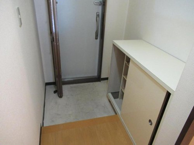 【玄関】 | ハイツ白川　5F