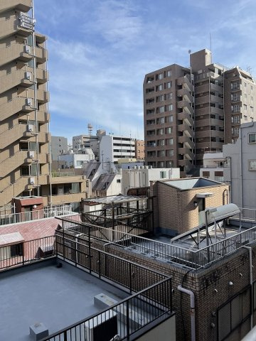 キャメロットの展望