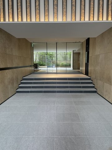 ディアナコート文京本郷台のエントランス