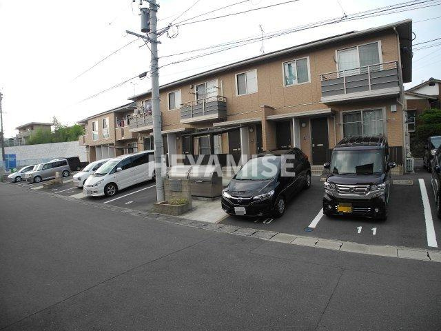 シャーメゾンYTY　Ｂ棟の駐車場
