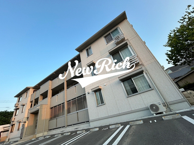 前橋市元総社町のアパートの外観