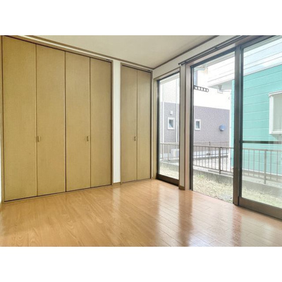 【居間・リビング】 | ☆洋室5.8帖