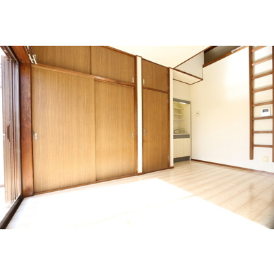 【居間・リビング】