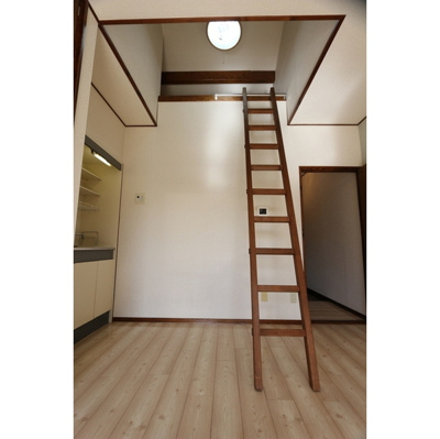 【居間・リビング】