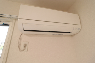 【設備】 | D-ROOM長浜 | 102　エアコン