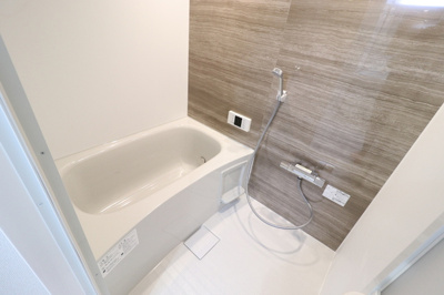 【浴室】 | PREMILIFE須賀Ⅱ | 303　浴室