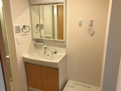 【洗面所】 | リーヴル | 洗髪洗面化粧台