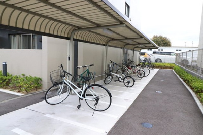 【その他】 | アン・シャトウ | 駐輪場